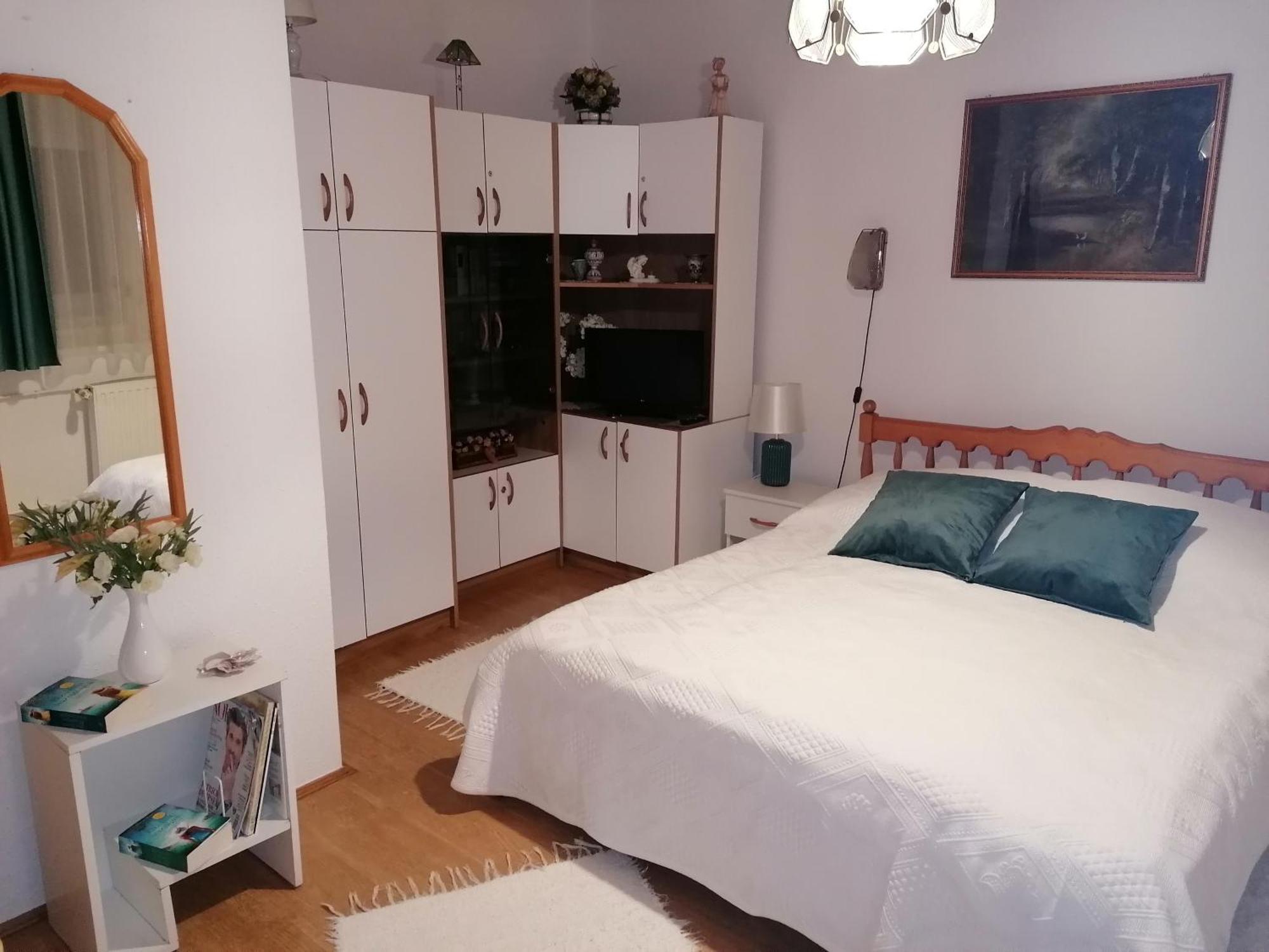Magdi Apartman Balatonfured Exterior photo